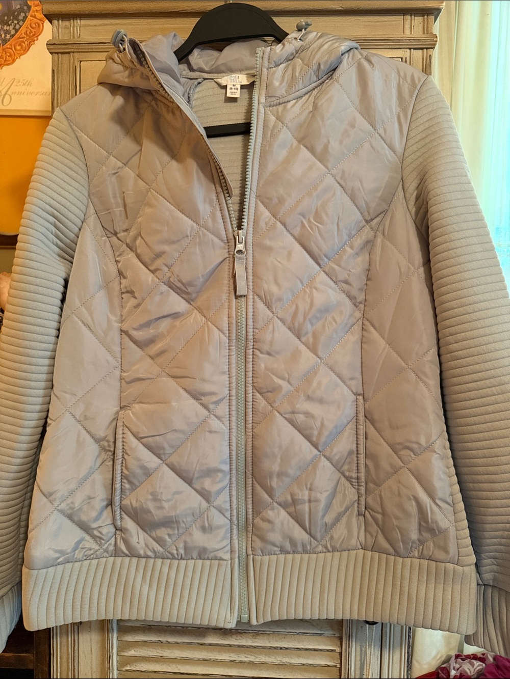 Time and Tru Light Gray Quilted Hooded Puffer Jacket